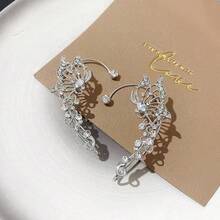 2pcs Hip Hop Style Shiny Butterfly Ear Wrap, Elf Earrings Fairy Ear Climber Luxury No Piercing Clip On Earrings - 白色 - 查看 5