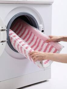 DAJIANG 1pc Flocked Bathroom Mat Carpet, Retro Floral & Rainbow Striped Bohemian Style Area Rug, Non-Slip TPR Bottom, Soft Absorbent Comfortable, Suitable For Bathroom, Shower, Kitchen, Living Room, Dorm, Dining Room, Home Decor, Festival Decor, Thick, Autumn/Winter, Thanksgiving Decoration Christmas Decor Kitchen Rug