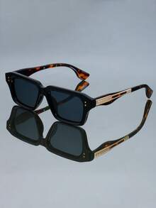 New Fashionable Retro Metal Small Frame Square Glasses, High Quality Street Style Glasses, Casual Minimalist Street, Travel, Runway, Business, Daily, Party, Holiday, Unisex Beach Chic Glasses - Multicolor - View 11