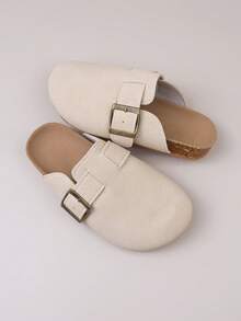1 Pair Fashion Versatile Children's Mule Slippers, Metal Buckle Decor, Suede Material, Comfortable Non-Slip, Closed Toe Strap, Beige Flat Heel, Retro Casual, Suitable For Daily Wear
