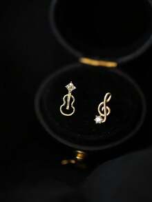 BALMORA 2 piezas de pendientes de plata de ley S925 con notas de violín de circonita, conjunto personalizado simple para mujeres, para uso diario, fiesta, festival de música, regalo