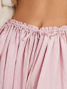 Pantalones capri para mujer, corte holgado, talle medio, estilo patchwork con encaje y diseño tipo farol; ropa casual y urbana. - Rosa - Ver 5