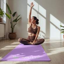 MUUK FITNESS Tapete de Yoga Foamy Antideslizante 150 x 59 cm | Esterilla Ligera de 8 mm con Correa de Transporte, Resistente y Cómoda | Ideal para Ejercicio en Casa, Gimnasio, Parque, Viajes, Meditación y Estiramientos - Lila Pastel - Ver 2