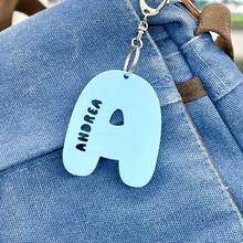 2 piezas Llavero personalizado con letra | Etiqueta de equipaje | Etiqueta de mochila Llavero con letra de burbuja de acrílico personalizado y colorido - Llavero personalizado - Regalo para niños y adultos - Etiqueta de equipaje - Regalo de Navidad - Bolsa de obsequio de fiesta, Etiqueta de nombre de mochila de acrílico DIY - Multicolor - Ver 8