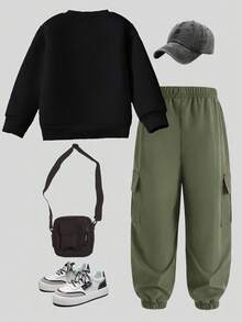 Ciepła bluzka dla chłopców z nadrukiem w kreskówkowym stylu, z okrągłym dekoltem i długimi rękawami oraz długimi spodniami w jednolitym kolorze