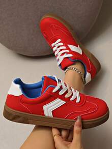1 Pair Women Round Toe Lace-Up Sneakers, Versatile Comfortable Flat Low-Top Casual Trainers - Red - View 1