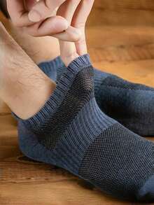 10 Pairs Of Colorful, Comfortable, Breathable Pom-Pom Socks For Men And Women. These Breathable, Contrasting Low-Top Crew Socks Are Perfect For Spring And Summer, Lightweight Running Socks, And Comfortable, Breathable Gym Socks For Everyday Outdoor Activities.