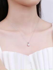 1件925銀0.5ct 6爪圓形透明無色莫桑鑽石項鍊，適合婚禮新娘。 - 銀色 - 查看 3