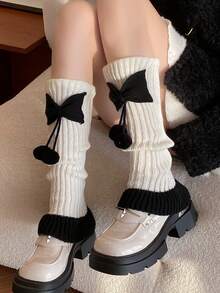 1/2 Paio di scaldamuscoli in maglia con fiocco e pon pon in rosso, verde, nero, bianco, versatili scaldamuscoli alti fino alla coscia, adatti per autunno, inverno, primavera, Natale