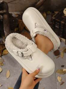 Hatastic 女士套脚木屐，新款冬季EVA塑料轻便厚底时尚室内毛绒拖鞋圣诞礼物