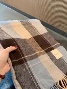 1条女士时尚韩版格子围巾，秋冬季保暖时尚流苏学生围巾，加厚长围巾，男女情侣披肩，圣诞装饰服饰 - 藍色 - 查看 3