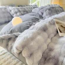 1pc Thickened Plush Duvet Cover, Faux Rabbit Fur Soft & Fluffy Single Duvet Cover, Without Pillow Case, Soft & Comfortable, Machine Washable, Suitable For Bedroom, Dorm, Autumn/Winter