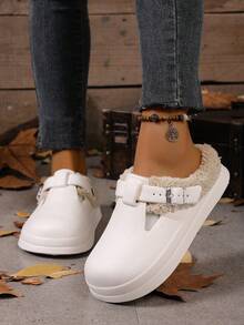 Women's Slip-On Clogs, New Winter EVA Plastic Lightweight Thick Sole Fashion Indoor Furry Slippers - White - View 3