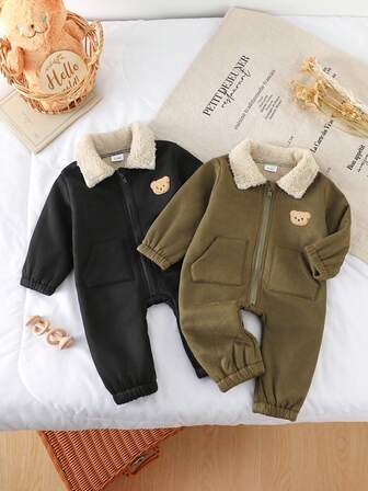 2 piezas Mameluco informal para bebé niño con forro polar, bordado de oso, bolsillo decorativo, manga larga y cuello peludo con cremallera