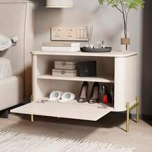 Mesa de Cabeceira Quarto Tucupí Com 1 Porta e Pés de Metal