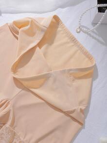 Plus Size Women's Lace Patchwork Waist Shaping Hip Shorts, Comfortable And Skin-Friendly Tummy Control Panties - Beige - View 6