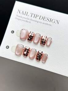 10片手工制作的短梯形美甲贴片，透明粉色底，饰有闪粉、水钻和亮片，简约奢华风格，适合日常佩戴，包含一套美甲贴片。 - 彩色 - 查看 1