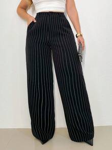 A&DD MODA, REF: H932(PLUS SIZE) - Plus Size Women's Striped Pants, Stylish Plus Size, High Waist, Wide Leg, Elegant, Casual, Formal, Lightweight, Modern, Comfortable, Women's Pants, Lightweight Fabric, Striped Print, Simple Look, Versatile, High Quality ✨ - 黑色 - 查看 1