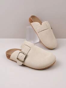 1 Pair Fashion Versatile Children's Mule Slippers, Metal Buckle Decor, Suede Material, Comfortable Non-Slip, Closed Toe Strap, Beige Flat Heel, Retro Casual, Suitable For Daily Wear