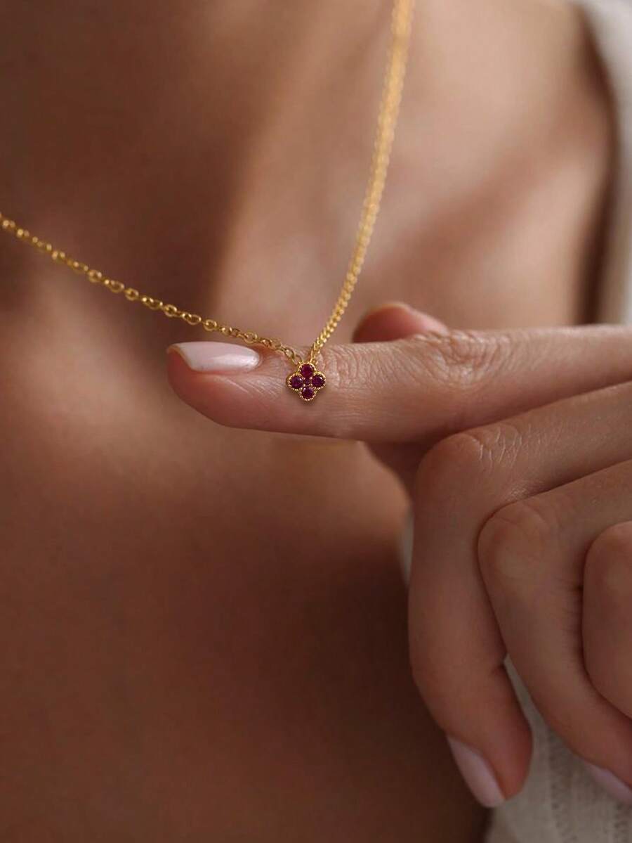 S925 Sterling Silver Necklace Four-Leaf Clover Necklace Women's Necklace For Daily Wear Fine Necklace Silver Necklace Fashionable Women Pendant Necklaces Silver Fine Chain Necklaces Gold Necklace - Red Zirconium - View 1