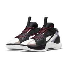 Nike  Zoom Freak 5 EP Basketball Shoes, Black/White Colorway, Cushioned, Supportive, Ankle-Friendly, Suitable For Training And Games - Black and White - View 1