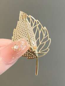 1pc Elegant Luxury Crystal Feather Brooch Pin, High-End Chic Accessory For Suits, Qipao, Shawls And Other Outfits Dress Accessories Pin For Clothes Bag Charm School Office Accessories Shirts Jacket Jewelry Halloween Clothes Pin Funny Cute Teacher Gifts00 Costume Accessories Bag Charms - Multicolor - View 8