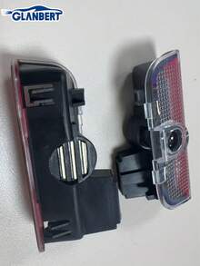 GLANBERT 2 Peças Luzes do Logotipo de Boas-Vindas do Carro Projetor de Logotipo Personalizado da Luz da Porta do Carro Projetor de Luz LED da Porta do Carro Compatível com TIGUAN/Novo VW TOUAREG/ CC/VW Touran /PHIDEON/ VW Sharan/VW Scirocco/ EosVW Magotan/VW Magotan Antigo/VW Golf/VW Sagitar/VW Passat B8 (Bateria Não Incluída)