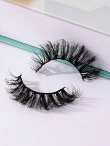 7 Pairs Fluffy Volume Fake Eyelashes With Multi-Layer Thick Cross Imitation Mink Eyelashes 8D