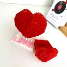 706/782pcs Whole Big Red Heart Creative Building Blocks Set, 3D Red Heart Decor, Can Be Used As Surprise Gift, Birthday/Halloween/Valentine's Day/Christmas/Christmas Eve Holiday Gift