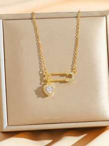 1 件时尚别针心形锆石项链，不锈钢链配铜吊坠，镶嵌优质方晶锆石，适合女性的礼物，日常佩戴 - 別針 - 查看 11