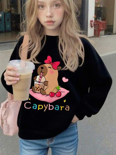 Tween Girl Long Sleeved Round Neck Sweatshirt With "Capybara" Print Pattern, Providing A Comfortable, Fashionable, And Casual New Autumn/Winter Season