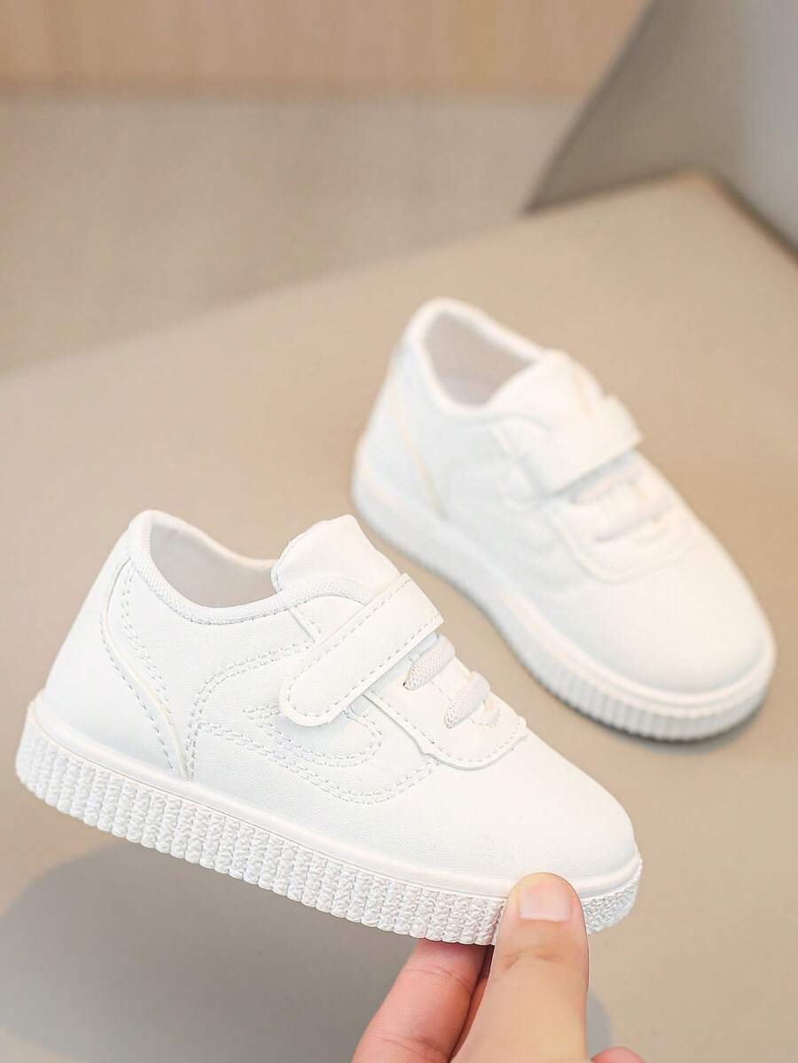 1 双儿童 PU 皮革时尚轻便舒适小女孩鞋，春秋季刺绣白色低帮运动鞋 - 白色 - 查看 1