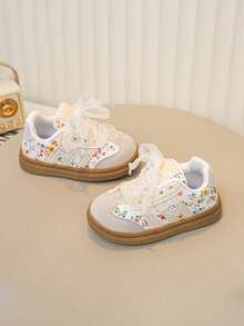 1 双女童蕾丝边钩环扣步行鞋，1-3 岁
