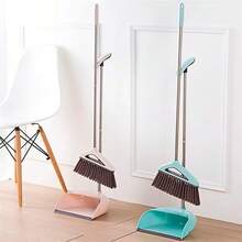 Set de Escoba con Recogedor Compacto y Jalado, Kit de Limpieza Hogar Tamaño Pequeño, Color al Azar - Multicolor - Ver 5
