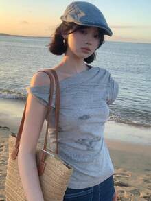 女士不对称肩短袖 T 恤，夏季独特设计短款时尚潮流上衣 - 灰色 - 查看 2