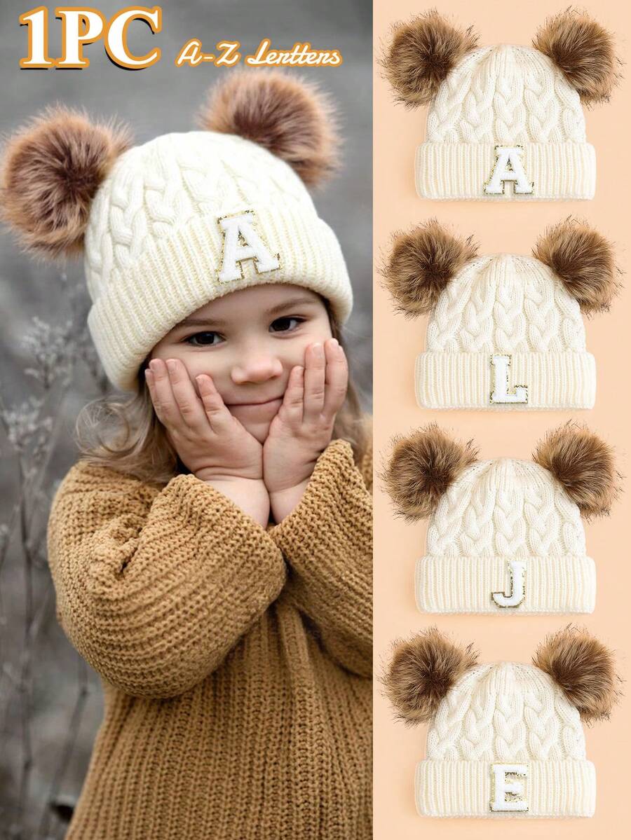 1 pezzo Cappellino bianco a maglia con doppio pon pon carino per neonati/bambini, berretto morbido e caldo adatto per bambini e bambine, disponibile con lettere da A a Z