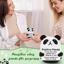 1件男女迷你熊猫生日礼物，青少年子女返校礼物，大学生开学第一天礼物，钩针动物情感鼓励和支持，手工熊猫。 - 彩色 - 查看 4