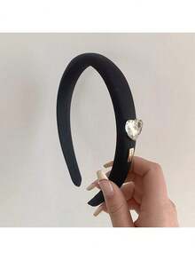 1pc French Sparkling Heart Diamond Headband, Minimalist Elegant Crystal Heart Black Wide-Brim Headband For Women, Versatile Hair Accessory For Autumn/Winter, Hair Accessories, Hair Tools, Beauty Accessories, Curly Hair Accessories For Women, Fall, Travel, Hair Tools, Accessories Women, Hair Stuff, Fall, Hair Accessories Women, Hair Tools, Hair Stuff, Stuff, Beauty Accessories, Gifts, Travel, Gifts For Women, Hair Stuff, Stocking Stuffers
