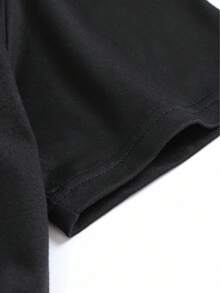 Camiseta Casual para Mujeres, Estilo del Día de los Muertos Mexicano, Diseño de Calavera Colorido y Alegre Lleno de Vitalidad - Cuello Redondo, Manga Corta, Tela Cómoda, Top para Todas las Estaciones, Camiseta de Uso Diario |   Camiseta gráfica |   Top elástico - Negro - Ver 4