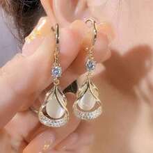 1 Pair Of Moissanite Luxury Cat's Eye Geometric Earrings Water Drop Earrings Earrings Buckle Earrings - Suitable For Everyday Wear And Gifting - 耳環 - 查看 8