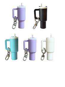 10/8/5/3/2pcs Mini Water Bottle Keychain - Street Style, Multiple Colors, Can Be Used For Keychain Accessory Charms, Wallet Charms, Cups, Wallet Accessories, Mini Water Bottle Keychain, Mini Cup Keychain, Key Ring Or Lip Balm, Cute Water Bottle Keychain, Plastic Material, A Good Gift For The Opening Season