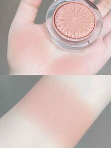 CLINIQUE Cheek Pop™ Powder Blush - NET WT.12 OZ./3.5G - #05 NUDE POP - View 6
