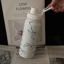 600ml/800ml/1000ml三种容量水壶可选，不锈钢保温水壶，大容量设计，蓝色蝴蝶结印花，水壶造型极具吸引力，配有手提包，方便携带，适合送给家人朋友的礼物，万圣节礼物，圣诞节礼物 - 彩色 - 查看 9