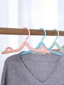 10/5/1 pieza Percha de ropa plegable y portátil para viajes - Diseño plegable que ahorra espacio, percha de plástico de varios colores, adecuada para equipaje, organización de armarios y esencial para viajes, ligera y fácil de plegar. Accesorio indispensable para cruceros, tendedero plegable que ahorra espacio, percha de ropa, estante de ropa para viajes (color aleatorio) Artículos esenciales para viajes, accesorios de viaje, vacaciones, verano, vuelta al colegio