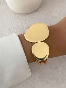 Conjunto de pulseiras com design geométrico assimétrico e gota d'água, 1 a 4 peças, pulseira de metal grosso, pulseira com abertura de mola ajustável, presente perfeito para uso diário feminino e decoração de festas
