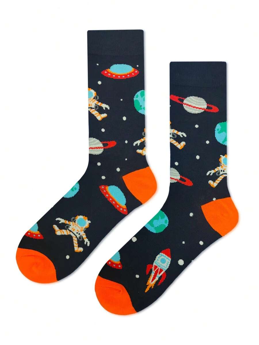 1 Pair Of Men's (Suitable For Both Men And Women) Crew Socks, With A Fun Space-Style Theme. The Dark Blue Sock Body Matches The Orange Heel And Toe To Form A Color-Block Effect, Decorated With Astronauts, UFOs, Planets, Rockets And Other Space Elements, Full Of Sci-Fi Sense And Design Sense. - Multicolor - View 1