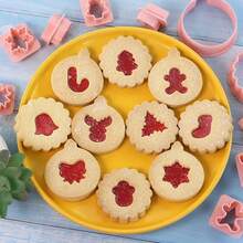 10pcs Christmas Cookie Cutters, 32 Shapes DIY Round Cake Mold, Cream & Jam Filled Cookie Baking Mold Set Christmas Christmas Decorations Christmas Pajamas Christmas Gifts Christmas Decor - Pink - View 9