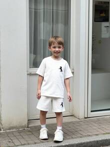2 件套幼儿男孩夏季休闲服装套装：可爱卡通马和英文字母印花短袖 T 恤搭配短裤 - 白色 - 查看 5