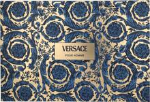 Versace Pour Homme 3 件套礼品套装（100ml EDT 喷雾 + 10ml EDT 喷雾 + 化妆包）男士香水香水旅行必备套装 3 件套三件套生日毕业派对旅行露营户外学校校园旅行节日万圣节夏季精选夏季必备品夏季经典礼物魅力氛围日常使用 - 多樣化香型 - 查看 2