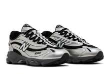 New Balance 1000 'Grey Day 2025' (Unisex) Silver Metallic/Black M1000EGR Summer New - 銀色 - 查看 8